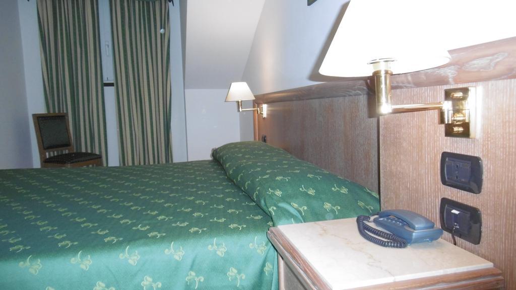 Hotel Riviera Аренцано Экстерьер фото